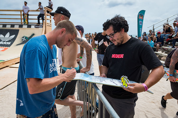 Hell of Paradise Contest Photos 63 750px