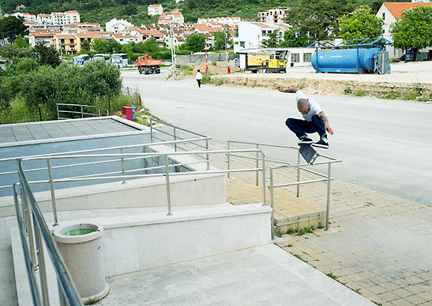 Burnout: Monumental